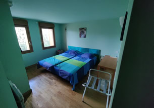 chambre n°2 en bas.